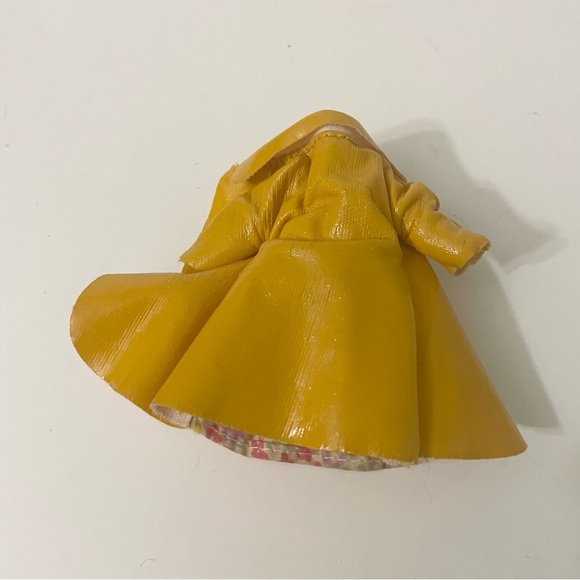 Bratz Babyz Doll Yasmin 5 Inch Doll - Picture 11 of 16